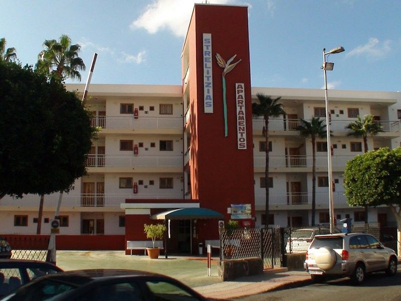 Strelitzias Hotel